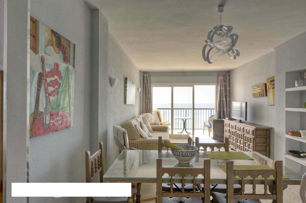 Precioso Apartamento Frontal Al Mar Нерха Екстериор снимка