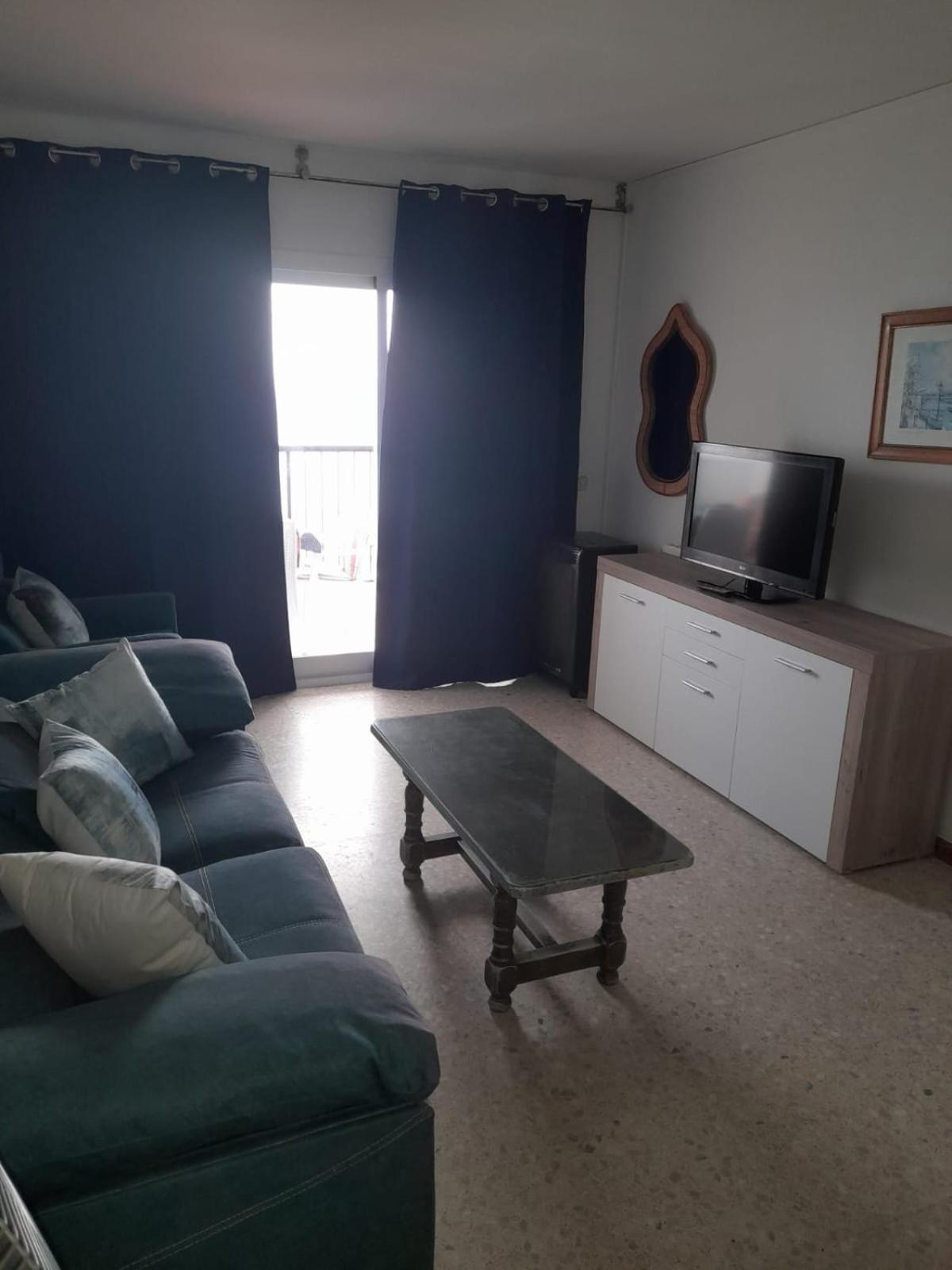 Precioso Apartamento Frontal Al Mar Нерха Екстериор снимка