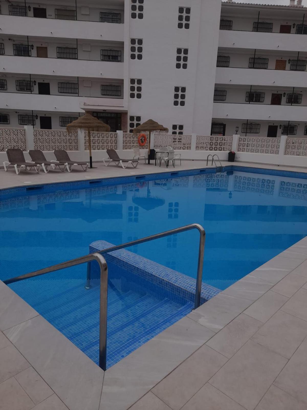 Precioso Apartamento Frontal Al Mar Нерха Екстериор снимка