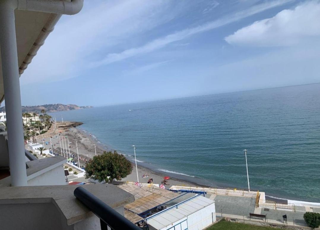 Precioso Apartamento Frontal Al Mar Нерха Екстериор снимка